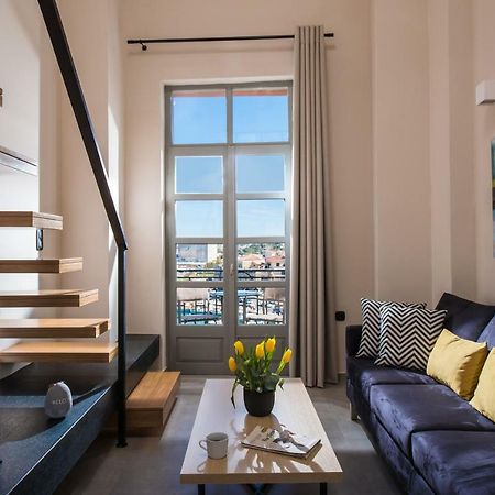 King'S Blue , Port View Apartment Heraklion  Bagian luar foto