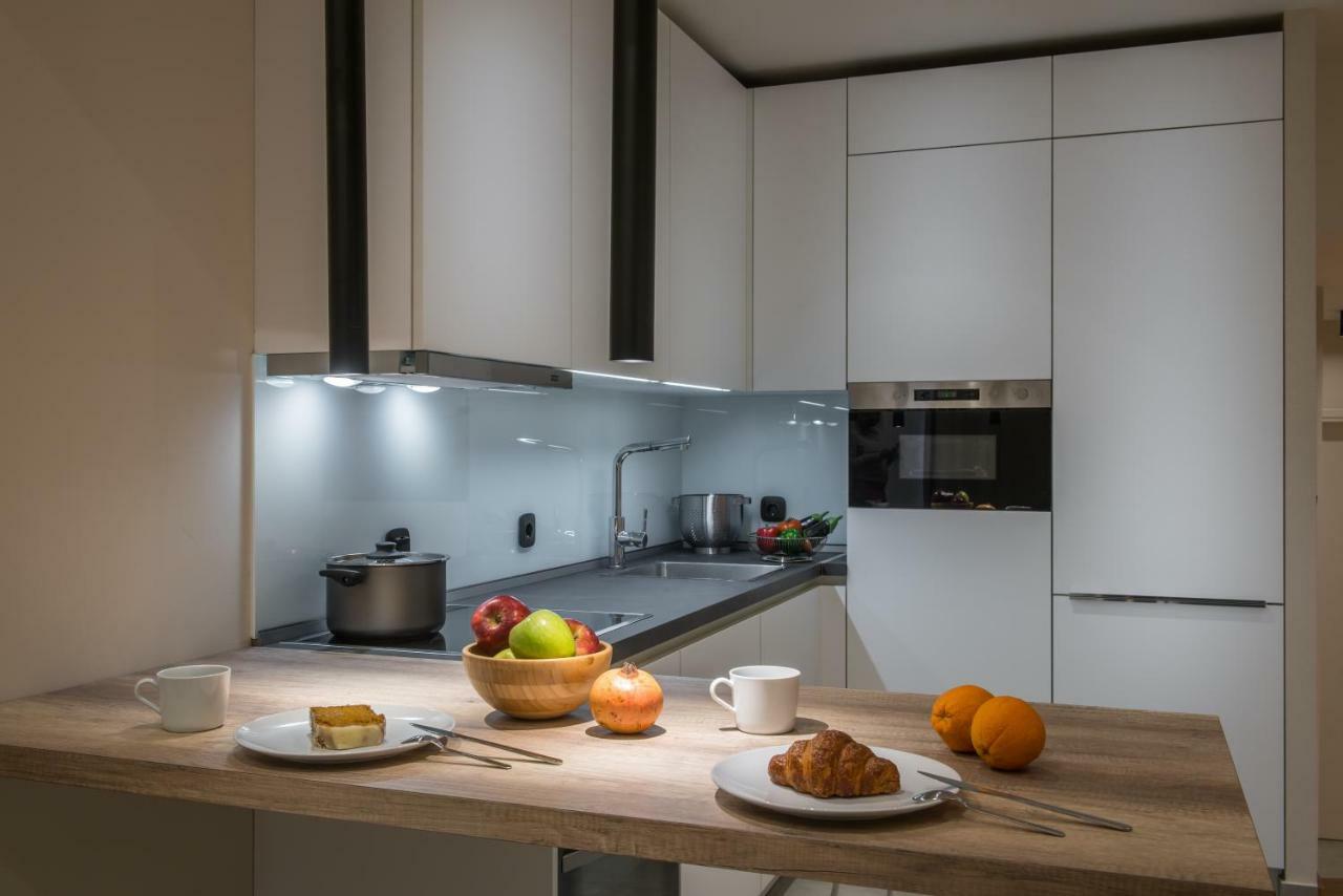 King'S Blue , Port View Apartment Heraklion  Bagian luar foto